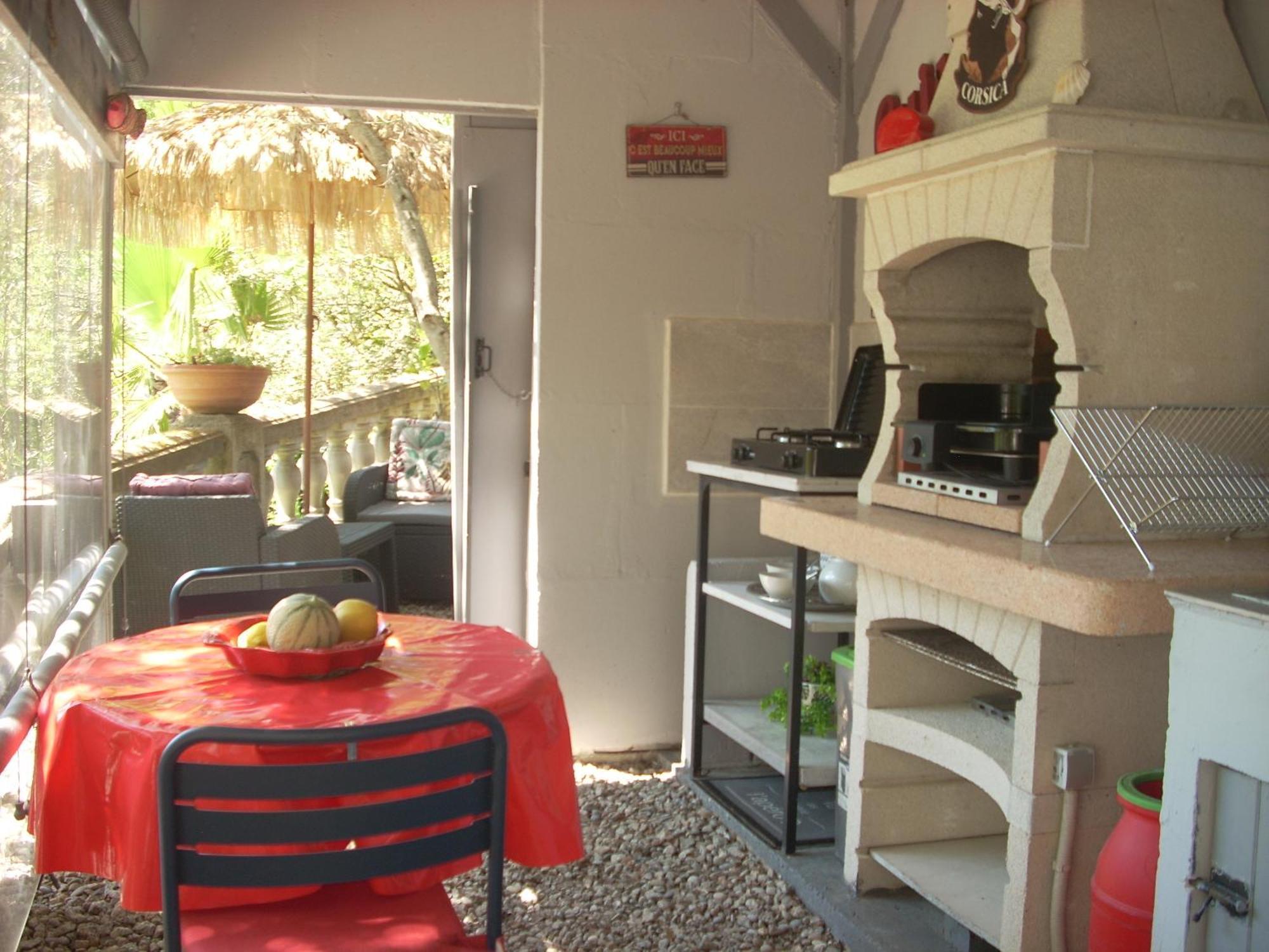 Chambre Independante Climatisee, Cuisine D'Ete, Piscine Sartène المظهر الخارجي الصورة